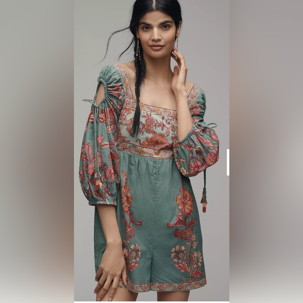 NWT FARM RIO x ANTHROPOLOGIE Puff-Sleeve Square-Neck Romper